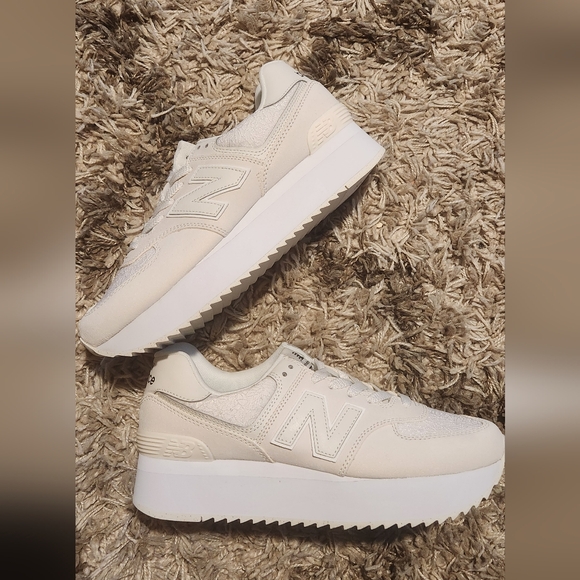 New Balance 574 +  Women's Sea Salt/ Black - Picture 4 of 5